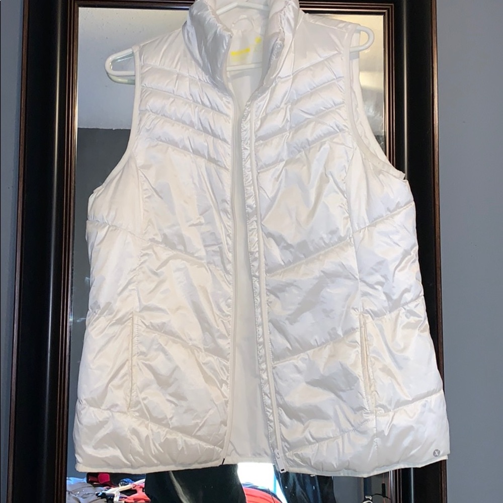 White Bubble Vest